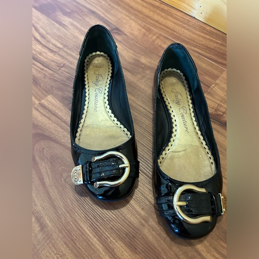 Juicy Couture Black Patent leather Maxwell Women’s Flats Size 9